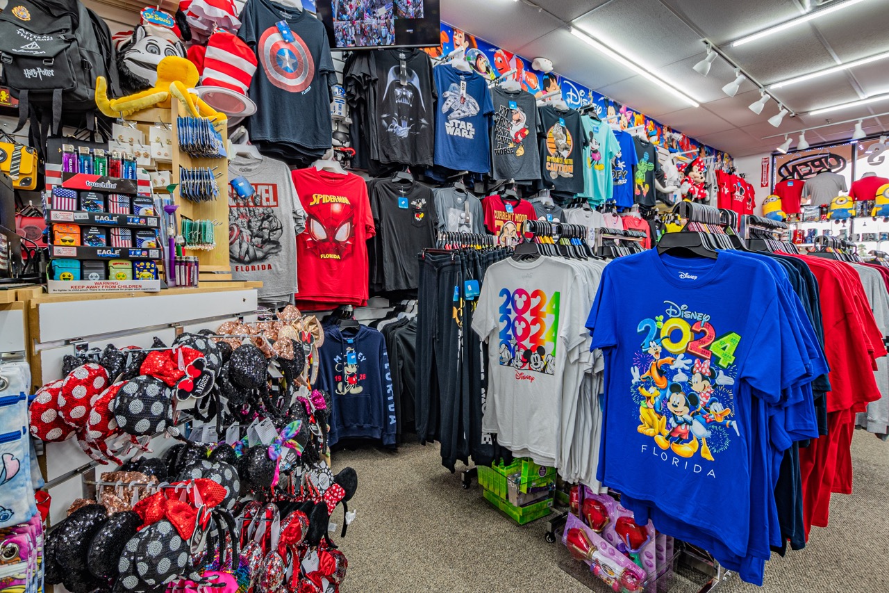 Discover the Best Souvenir Shop in Orlando: Gifts for Less